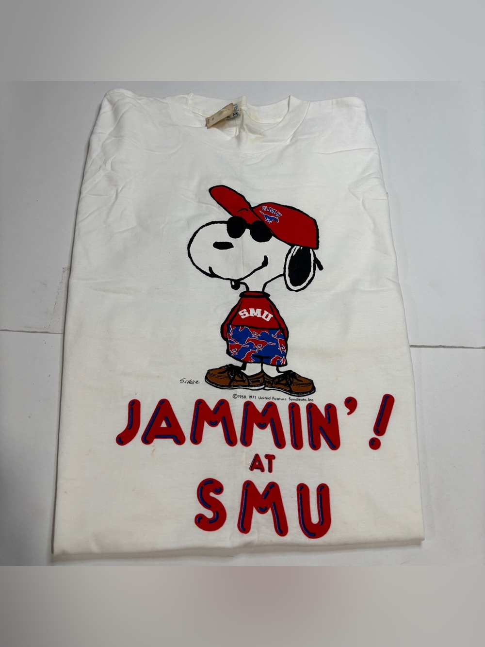 VTG Artex Jammin At SMU Sports Fan Snoopy Shirt Medium White Single Stitch 70s